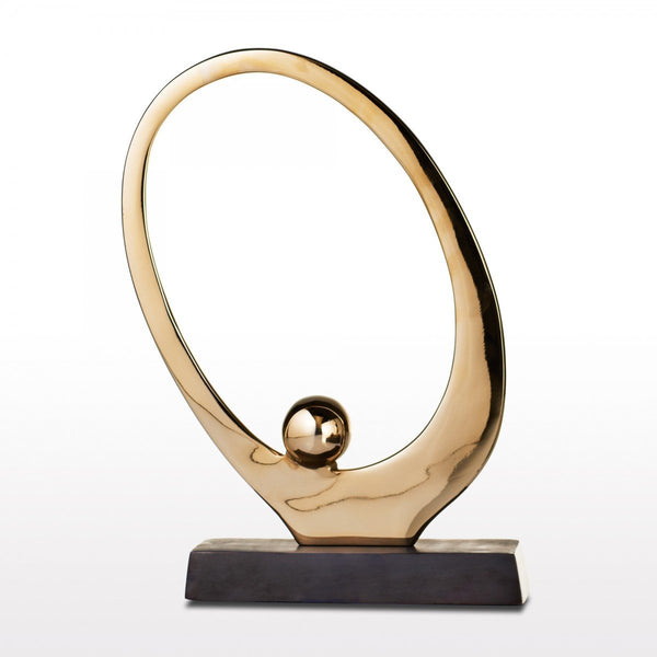 01 Arms Sculpture Lg Gold